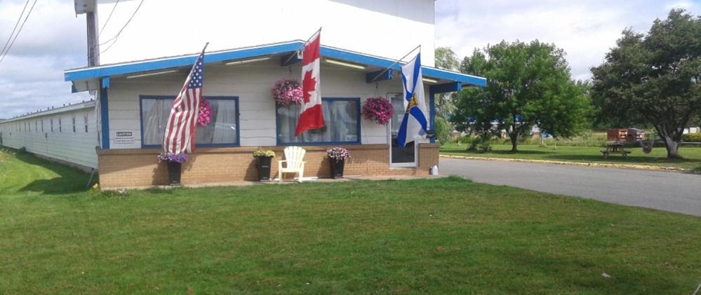 Berry'S Motel Truro Exterior photo